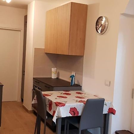 Appartamento Carta Da Zucchero Riva del Garda Luaran gambar